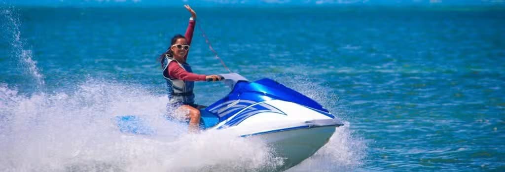 Alquiler de motos de agua en Cancún