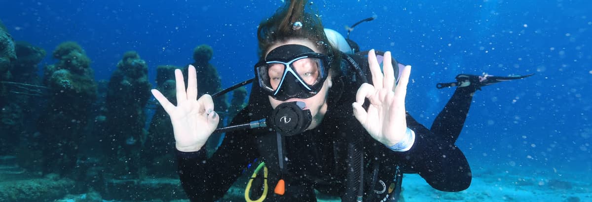 Bautismo de buceo en Cancún