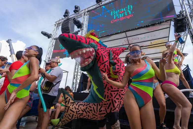 Entrada a Coco Bongo Beach Party - photo 4