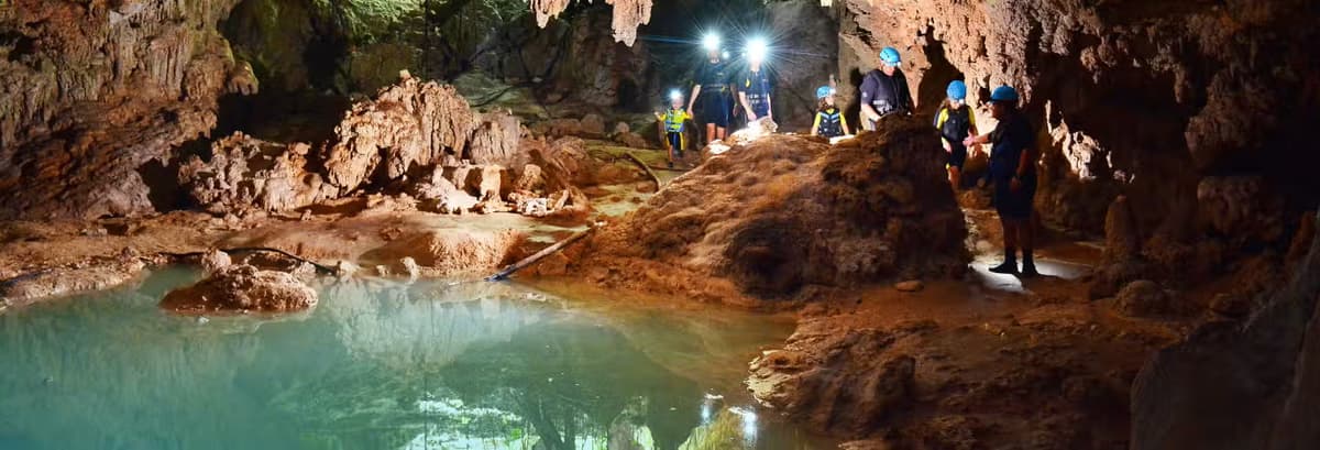 Excursión al Río Secreto